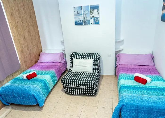 Apartament Central 아파트 료렛 드 마르
